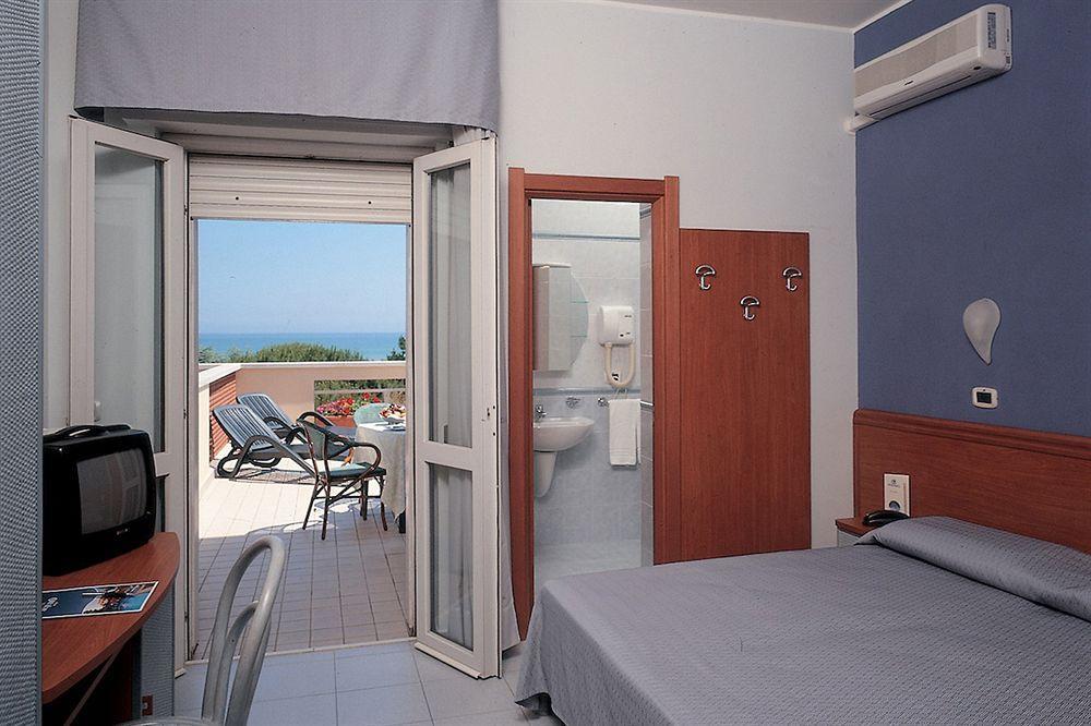 Hotel Acquario Vasto Exterior foto